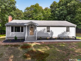 136 Minnechaug Drive, Glastonbury, CT 06033