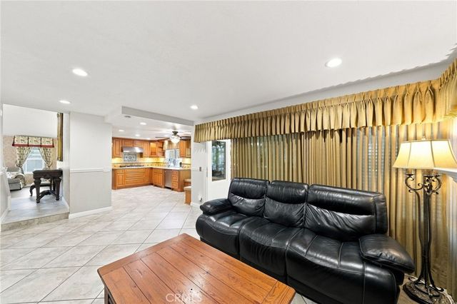 1420 Paseo Marlena, San Dimas, CA 91773
