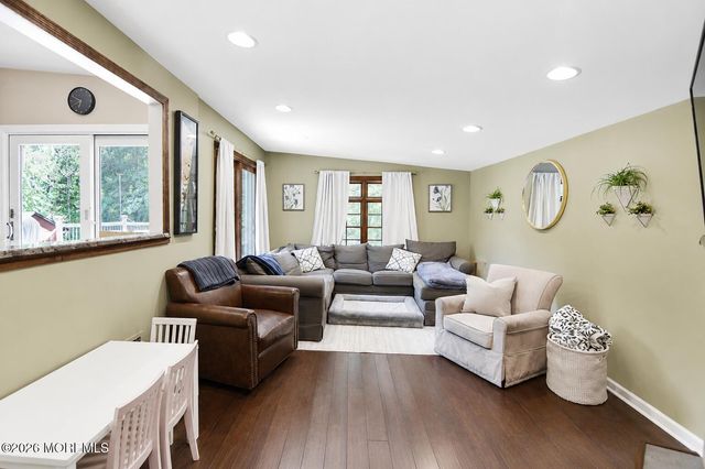 234 Parkview Terrace, Lincroft, NJ 07738