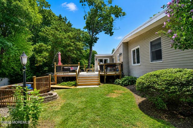 234 Parkview Terrace, Lincroft, NJ 07738