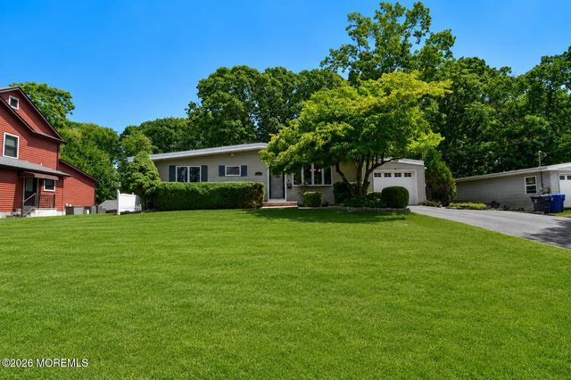 234 Parkview Terrace, Lincroft, NJ 07738