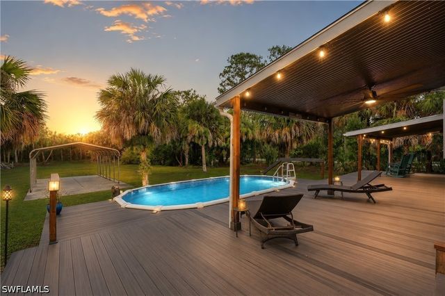 104 12th AVE NW, Naples, FL 34120