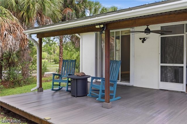 104 12th AVE NW, Naples, FL 34120