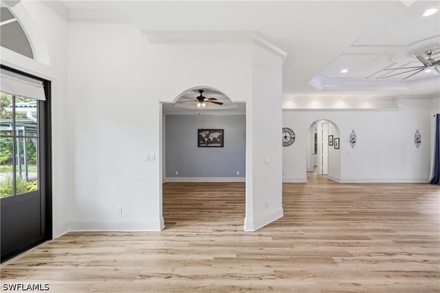 104 12th AVE NW, Naples, FL 34120