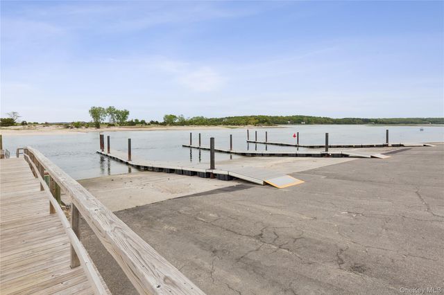 760-762 Old Dock Road, Kings Park, NY 11754