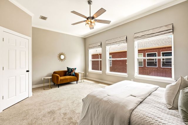 3413 Howell Street, Dallas, TX 75204