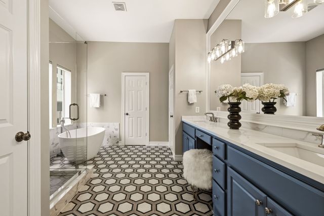 3413 Howell Street, Dallas, TX 75204