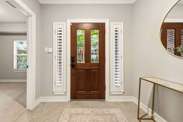 3413 Howell Street, Dallas, TX 75204