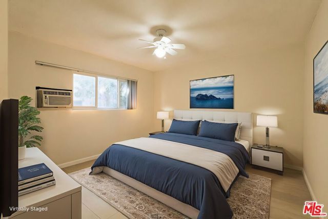 1754 N Kenmore Avenue 202, Los Angeles, CA 90027