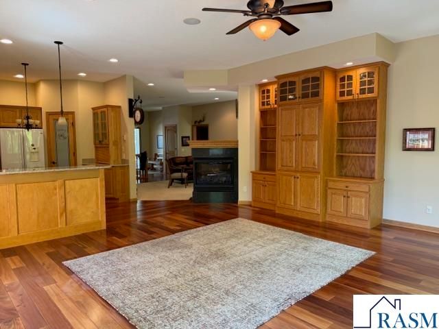 421 Diamond Creek Road, Mankato, MN 56001