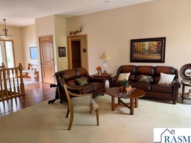 421 Diamond Creek Road, Mankato, MN 56001