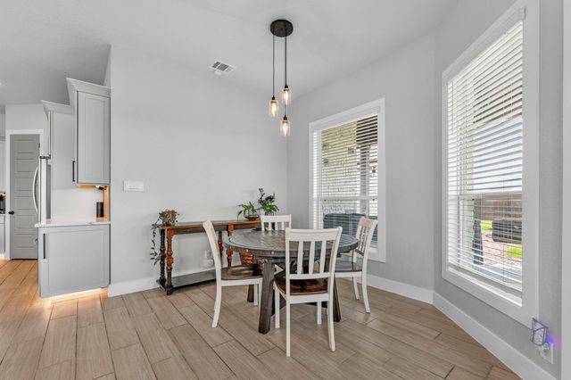 140 Gustav LN, San Marcos, TX 78666