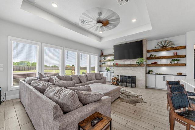 140 Gustav LN, San Marcos, TX 78666