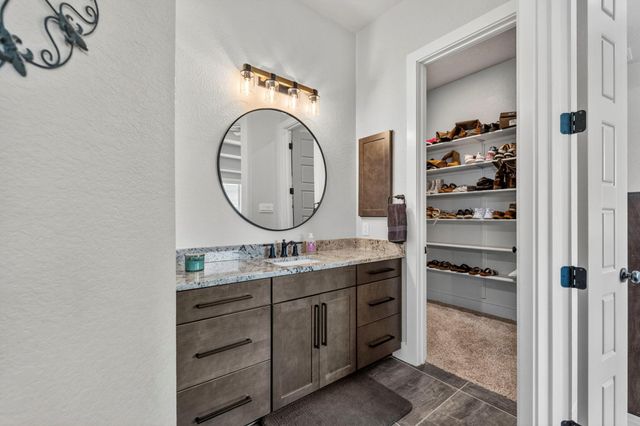 140 Gustav LN, San Marcos, TX 78666