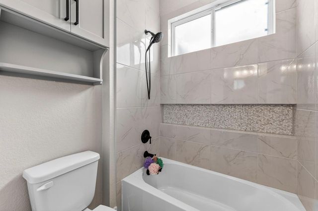 140 Gustav LN, San Marcos, TX 78666