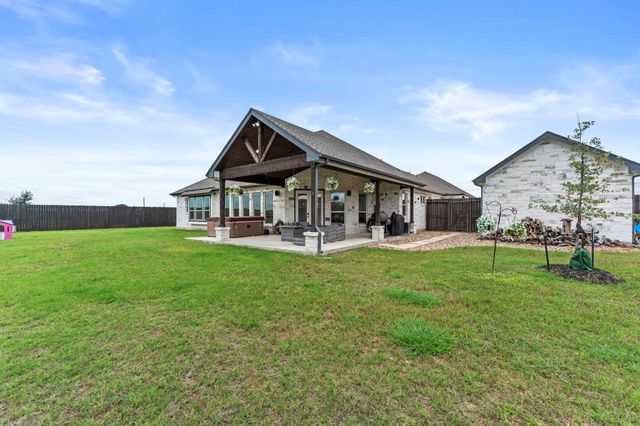140 Gustav LN, San Marcos, TX 78666