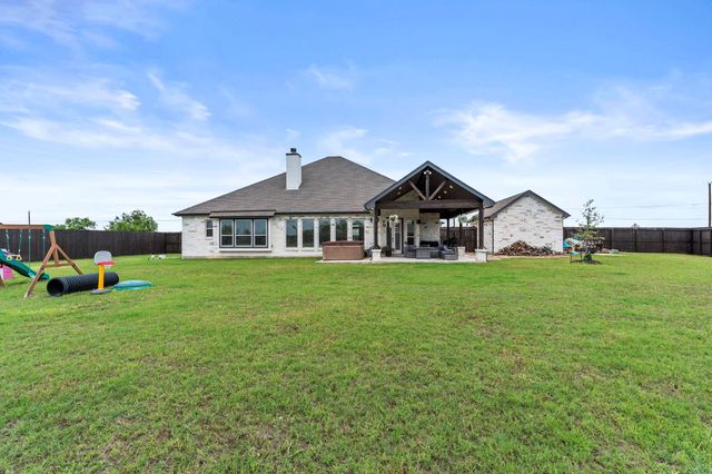 140 Gustav LN, San Marcos, TX 78666