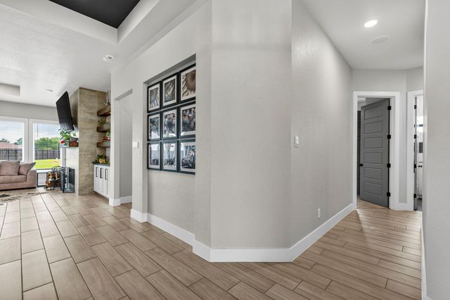 140 Gustav LN, San Marcos, TX 78666