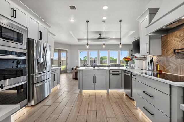 140 Gustav LN, San Marcos, TX 78666