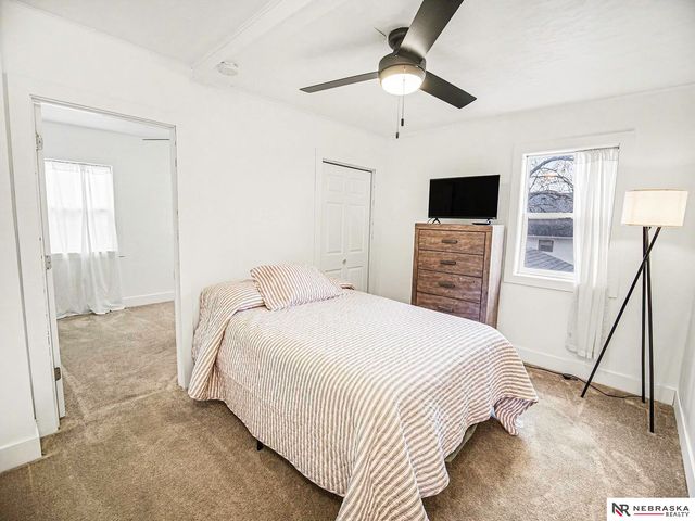 1146 Sumner Street, Lincoln, NE 68502