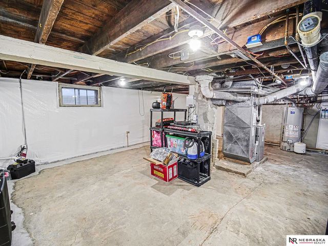 1146 Sumner Street, Lincoln, NE 68502