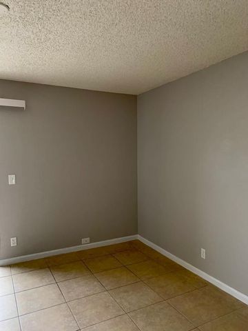1500 N Congress Avenue A201, West Palm Beach, FL 33401