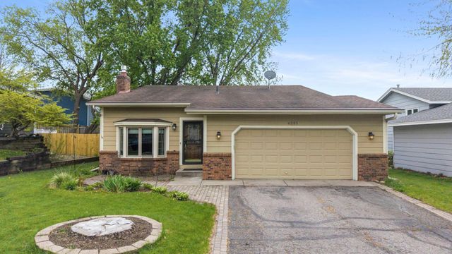 4385 W 140th Street, Savage, MN 55378