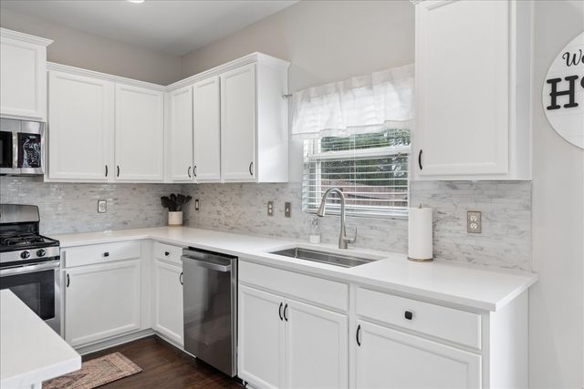 960 Morning Rd, Antioch, TN 37013