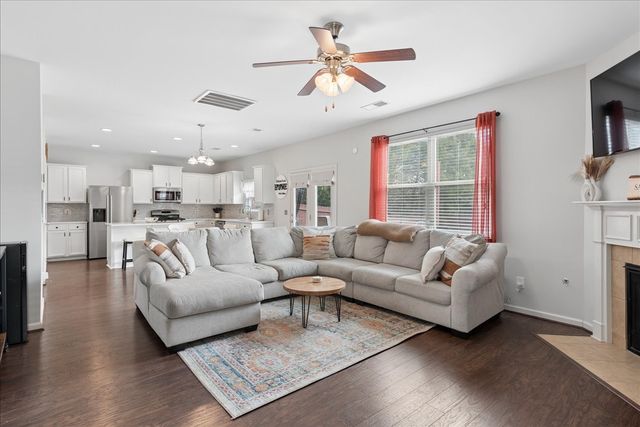 960 Morning Rd, Antioch, TN 37013