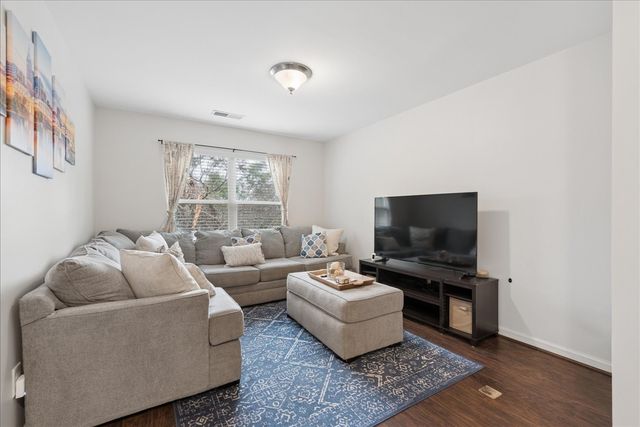 960 Morning Rd, Antioch, TN 37013