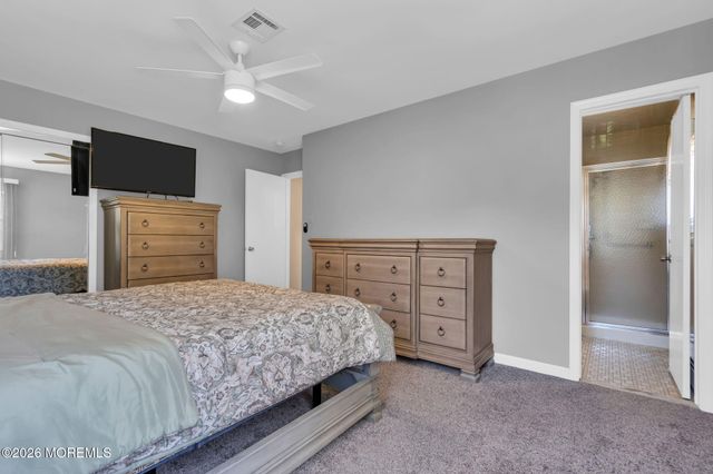 11 Burgess Court, Toms River, NJ 08757