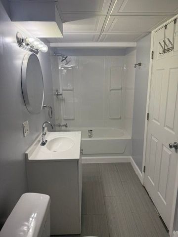 93 Golf Ave, Methuen, MA 01844