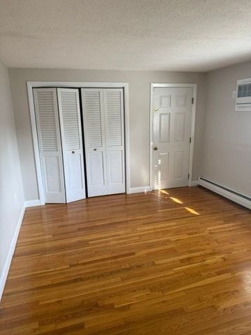 93 Golf Ave, Methuen, MA 01844