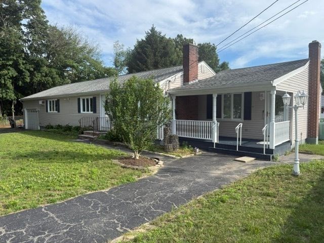93 Golf Ave, Methuen, MA 01844