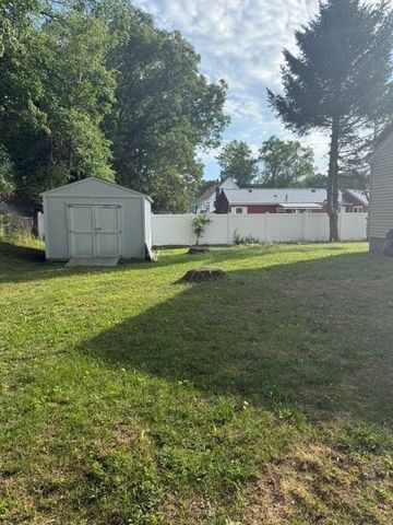 93 Golf Ave, Methuen, MA 01844