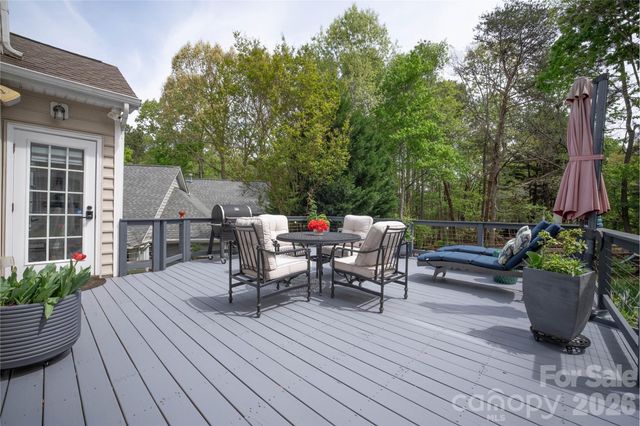 12058 Pelican Court, Tega Cay, SC 29708