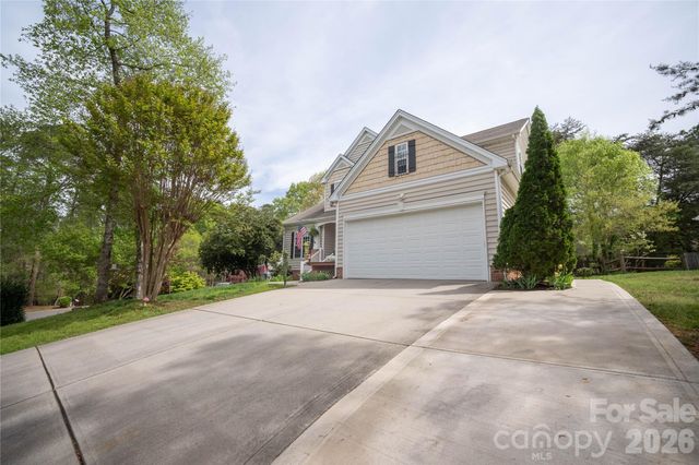 12058 Pelican Court, Tega Cay, SC 29708