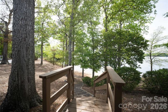 12058 Pelican Court, Tega Cay, SC 29708