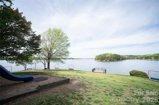 12058 Pelican Court, Tega Cay, SC 29708