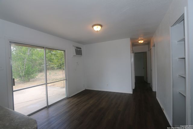 127 Fair Valley St, San Antonio, TX 78227
