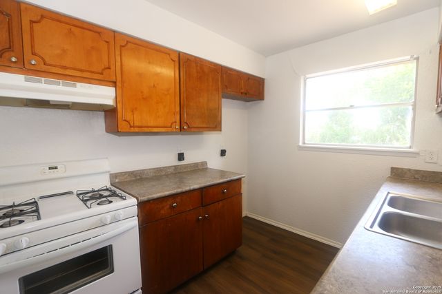 127 Fair Valley St, San Antonio, TX 78227