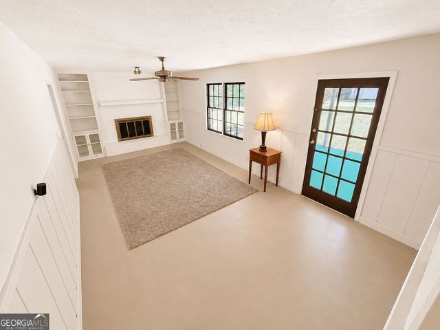 792 Mountainbrooke Circle, Stone Mountain, GA 30087