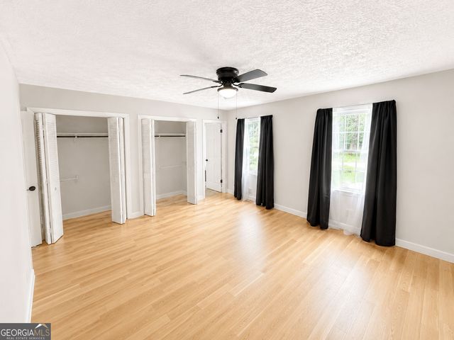 792 Mountainbrooke Circle, Stone Mountain, GA 30087