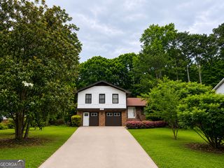 792 Mountainbrooke Circle, Stone Mountain, GA 30087