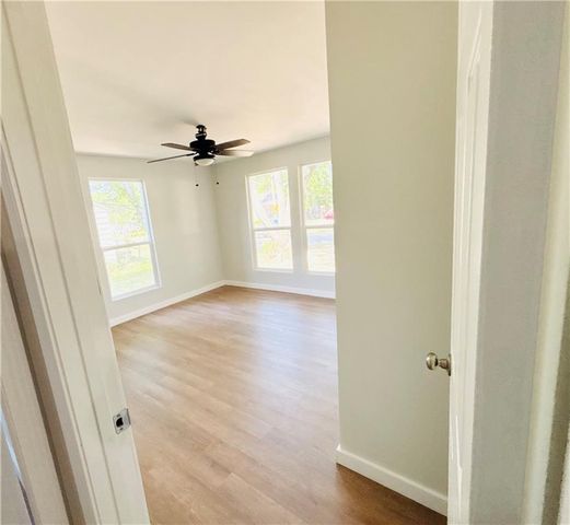 1863 Mott Drive N, Mobile, AL 36617