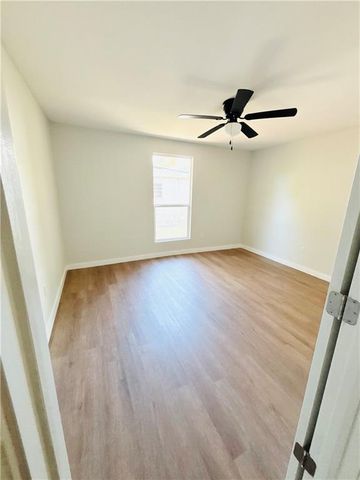 1863 Mott Drive N, Mobile, AL 36617