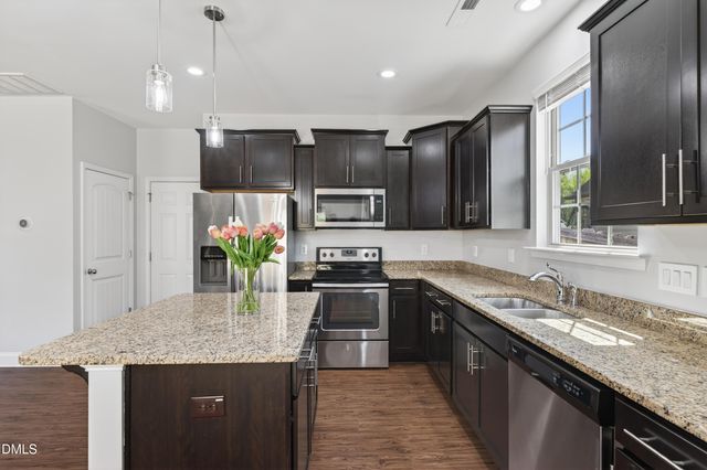 38 Standing Oaks Lane, Clayton, NC 27527