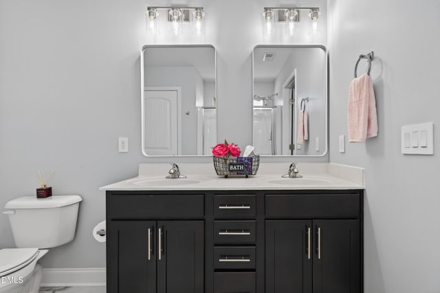 38 Standing Oaks Lane, Clayton, NC 27527