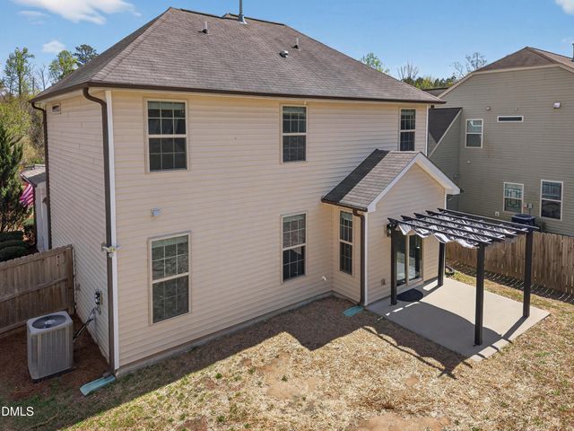 38 Standing Oaks Lane, Clayton, NC 27527