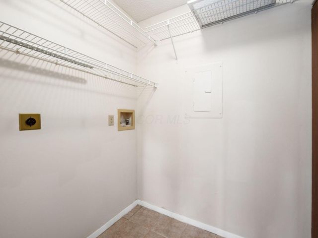 2196 Hedgerow Road, 2196C, Columbus, OH 43220